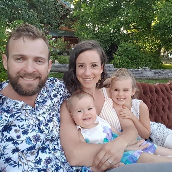 Meet your Posher, Suzanne - Picture 1 of 1